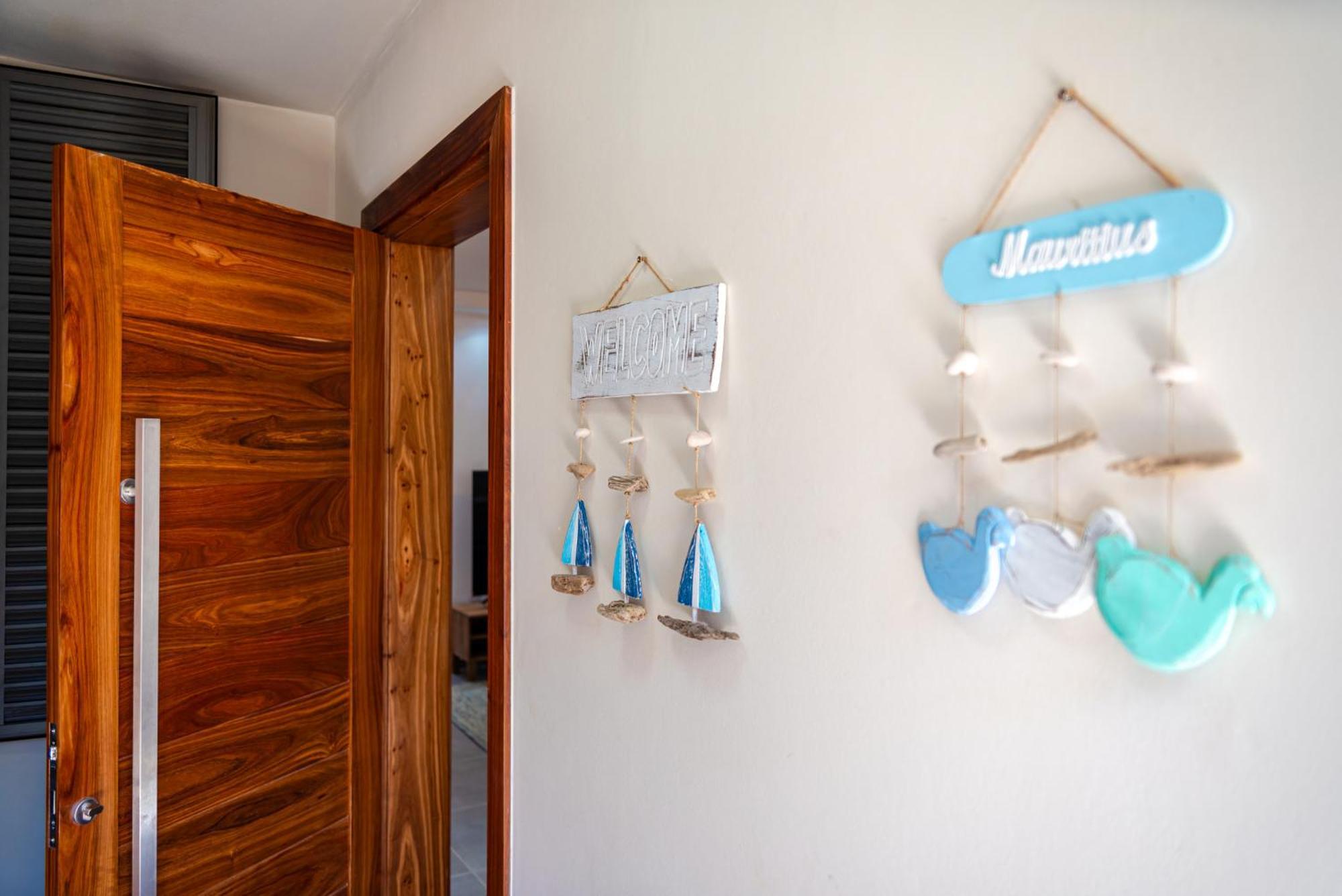 High End, Luxury And Cosy Holiday Apartment With Pool And Close To The Beach Flic en Flac Bagian luar foto
